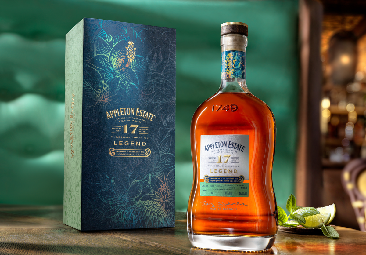 Appleton Estate Legend 17 Year Old Rum 750ml